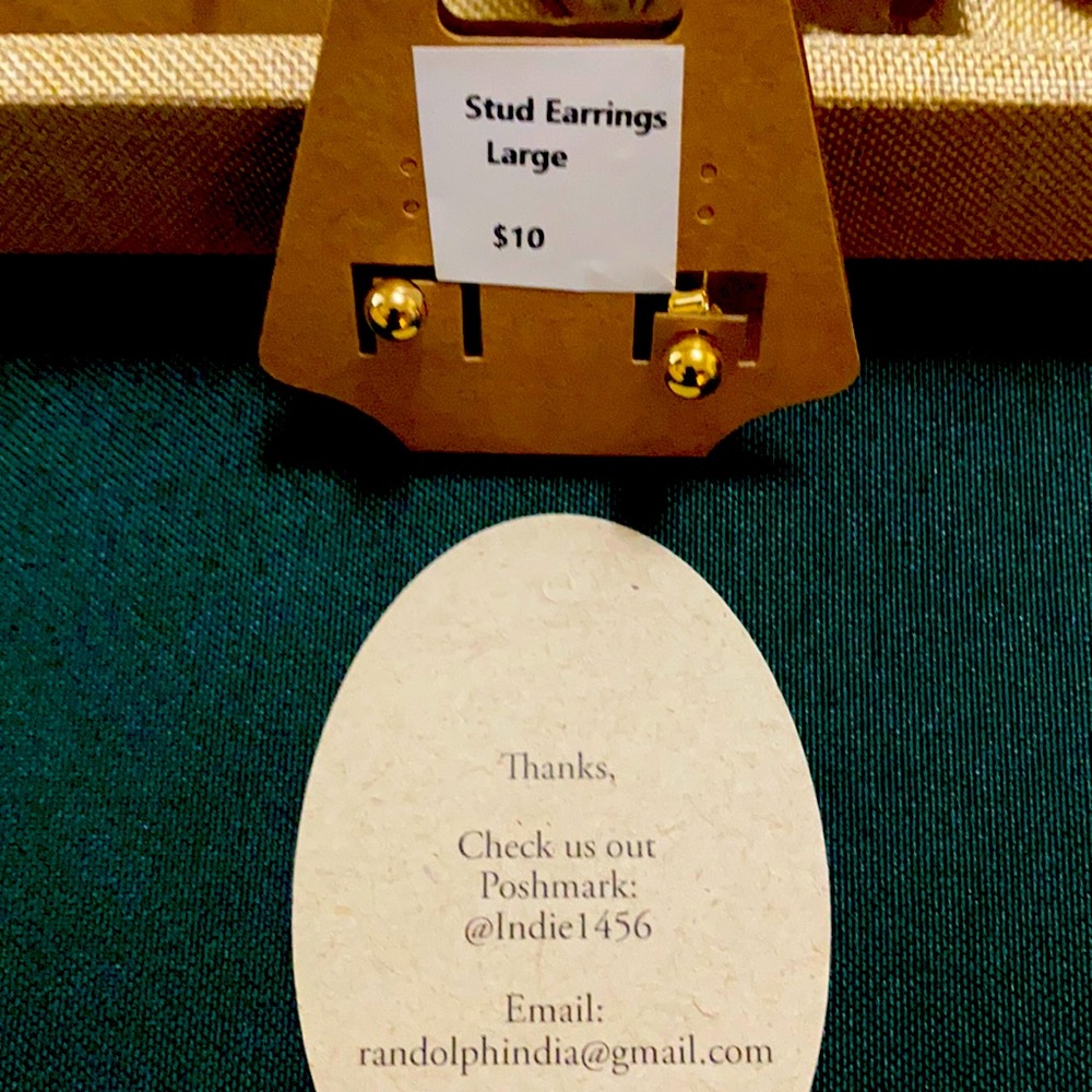 NWT Gold Stud Earrings